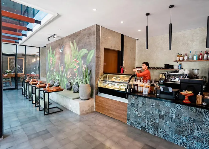 Sanora By Ini Vie Hospitality サヌール